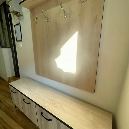 Quite And Modern Nyaraló