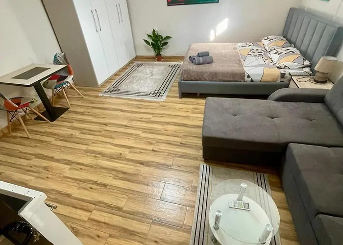 Quite And Modern * Tirana